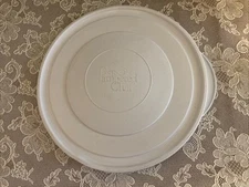 Pampered Chef Round White REPLACEMENT Lid 8.75” Tab
