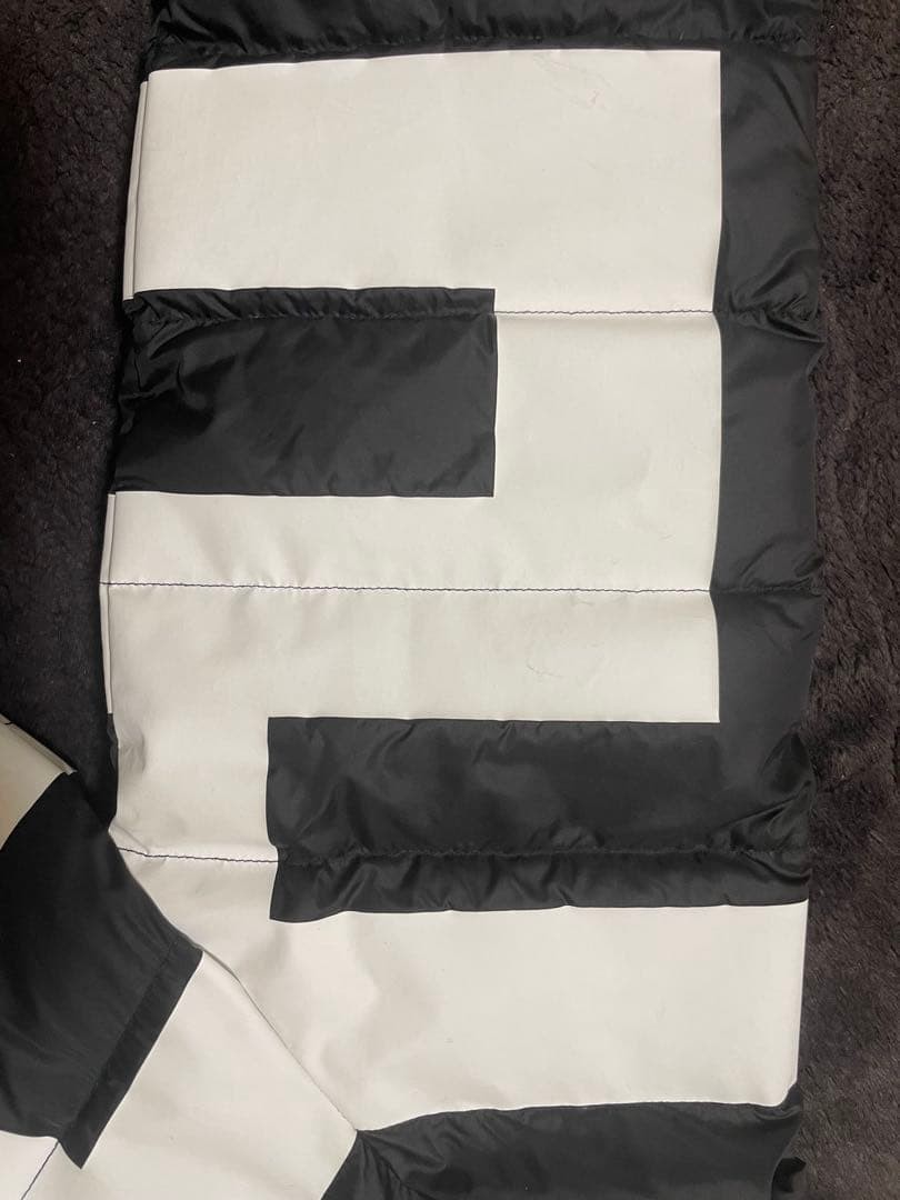 VERSACE down jacket black/white M - image 11