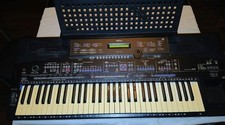 Yamaha PSR-1700 Workstation Arranger Keyboard Piano Synth MIDI RARE 1990s