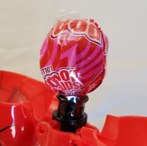 Marvel Spider-Man Pop-Ups! Lollipop Flix Candy Speaking Head Working Battery EXP - Picture 7 of 7