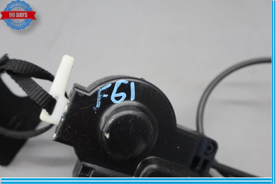 02-10 Lexus SC430 Fuel Gas Tank Door Open Release Lock Latch Actuator Oem - Image 4 of 4