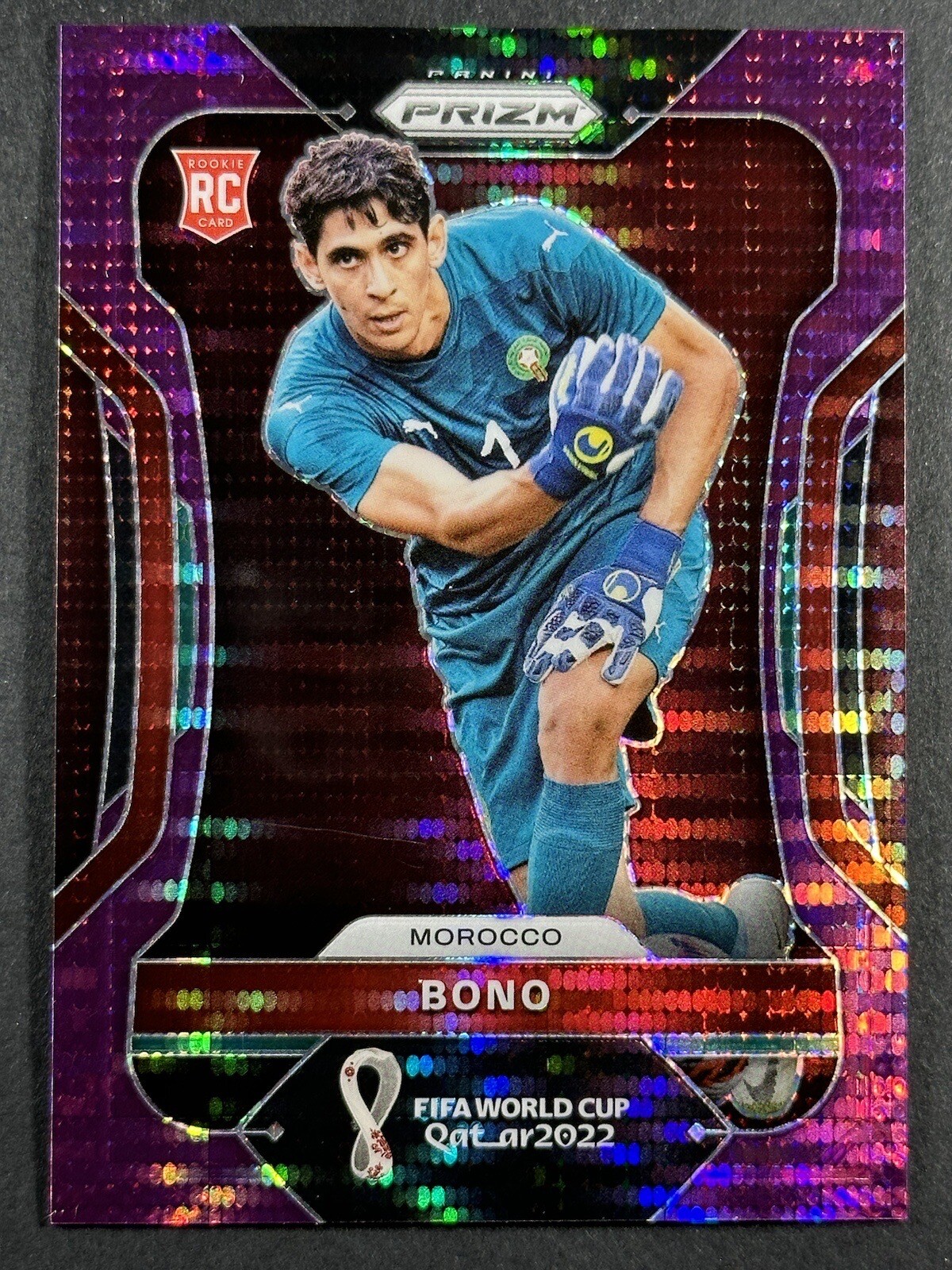 2022 Panini Prizm FIFA World Cup Bono Breakaway Purple Prizm  /35 #238