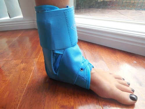 IPW Ankle Brace Stabilizer Support - Sprain & Instability * Sports & Outdoor AUS - Picture 6 of 11
