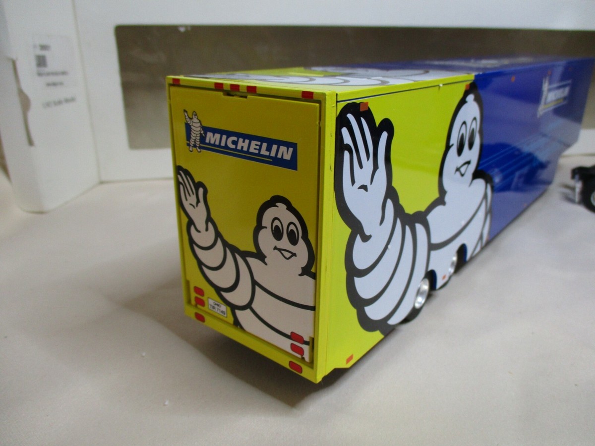 LBS eligor Freightliner Century Class Michelin Genie Civil Réf. 200074