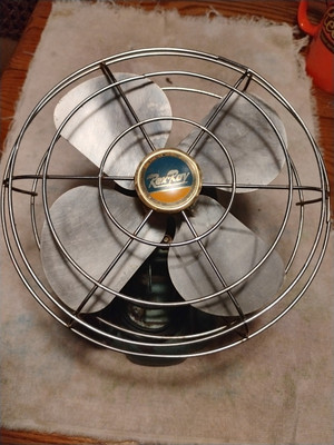 Vintage Used Rex-Ray model X-496 Small Electric Table Fan 