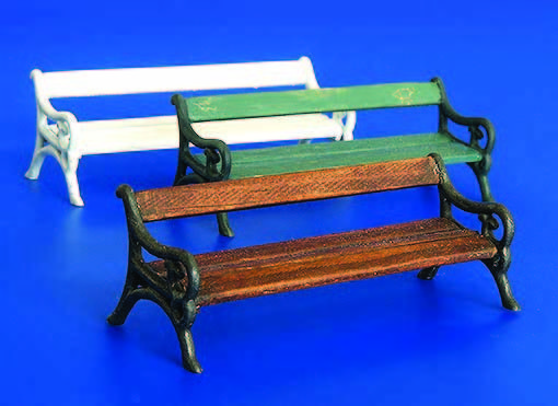 Plus Model 206 - 1:35 Resin Kit Park Benches