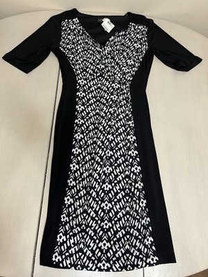 Connected Apparel Black White V-Neck Geometric Sheath Dress Size 10