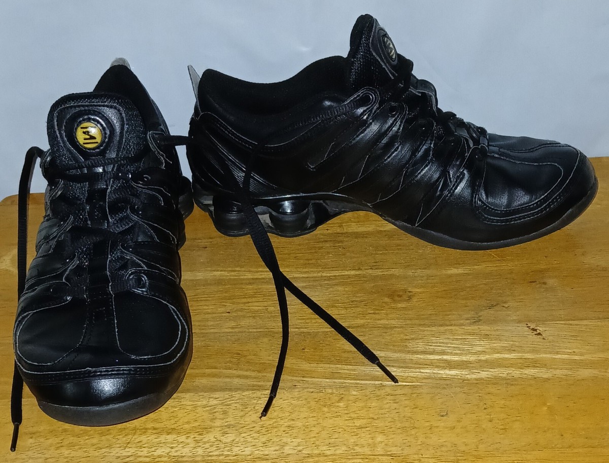 VTG 2006 NIKE Shox MC 313764-003 Women's Black Running Shoes VTG 2006 NIKE Shox MC 313764-003 Women's Black Running Shoes