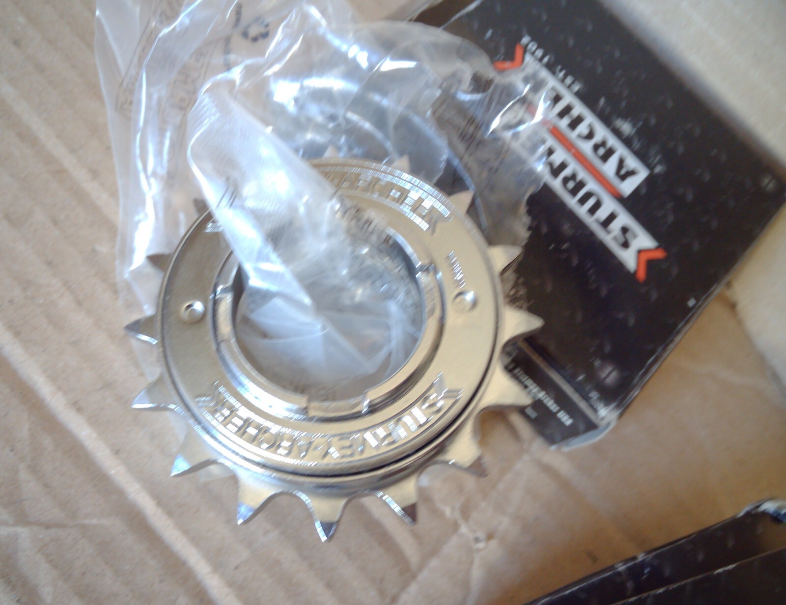 STURMEY ARCHER 16 TOOTH 3/32"" BMX FREEWHEEL, STANDARD THREADS