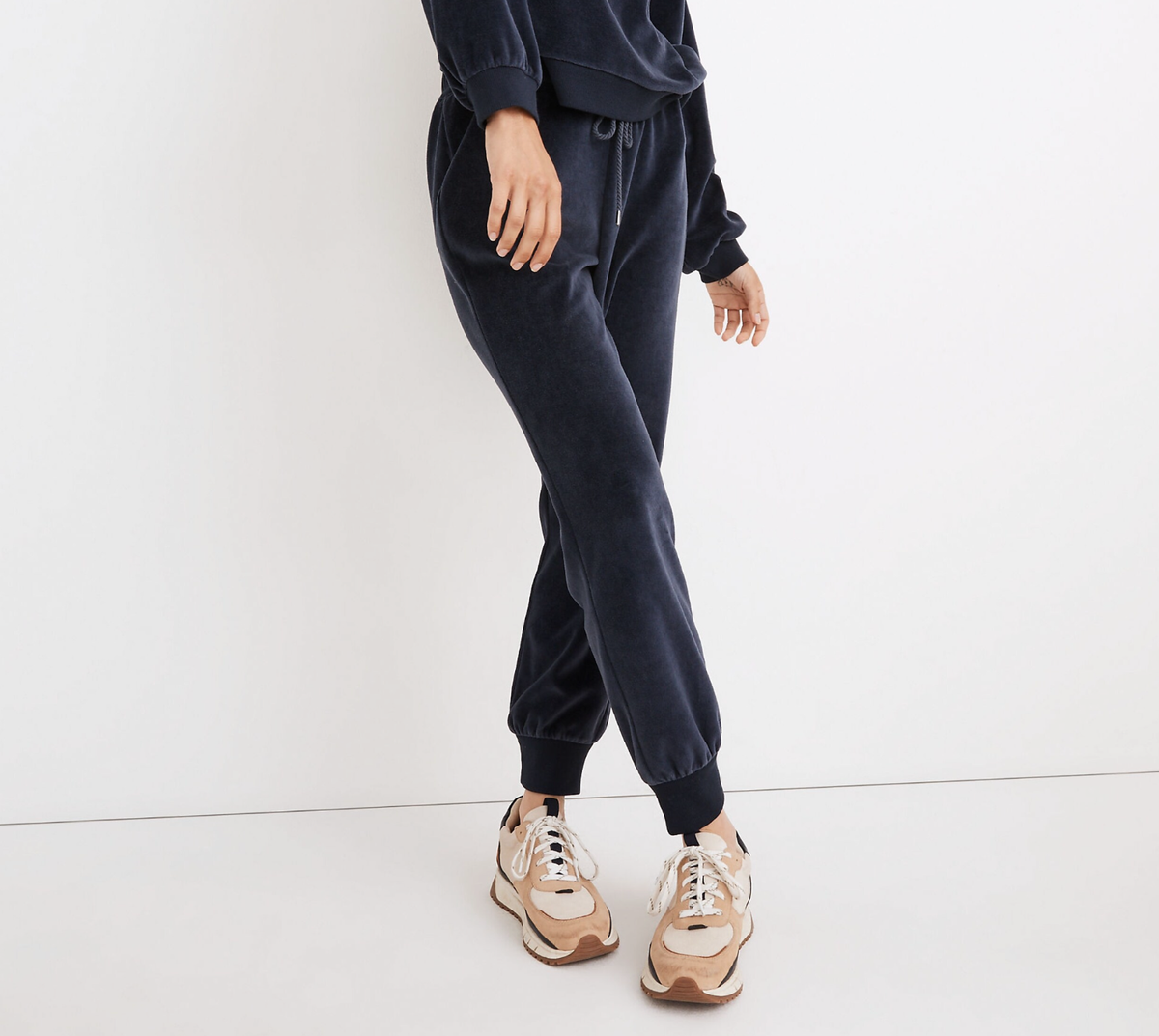 MADEWELL WOMEN'S NAVY BLUE DRAWSTRING VELOUR JOGGER SWEATPANTS Sz