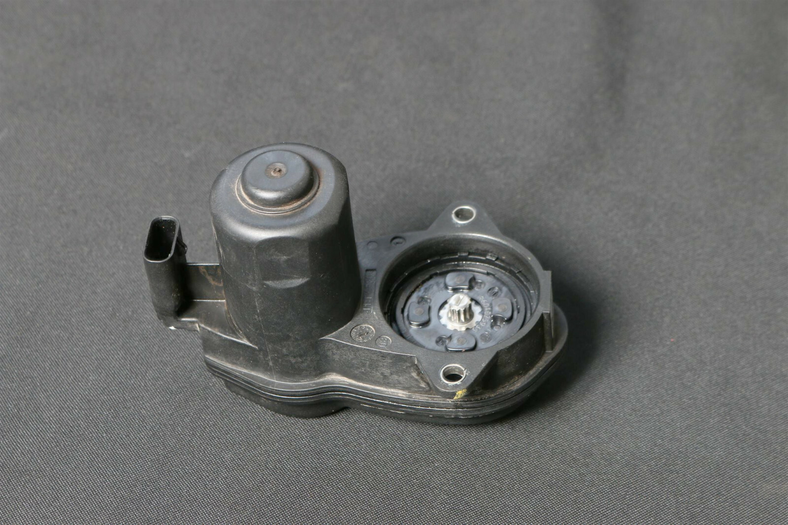 A1664232698 Actuator Parking Brake R Mercedes Benz ML 63 W166 