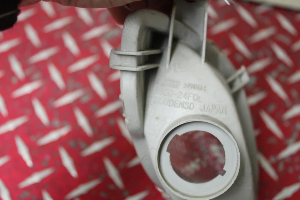 SUZUKI HAYABUSA 1999-2007 OEM INTERMITENTE IZQUIERDO DNDM Foto 4 de 4