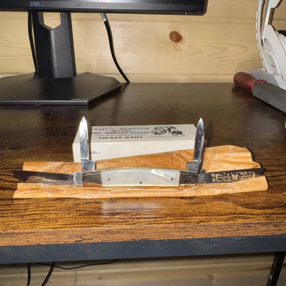 FIGHT`N ROOSTER 4 HOJAS "EL CAPITÁN GALLO" 1ª. CUCHILLO GEN. PEARL MANGOS  Foto 2 de 4