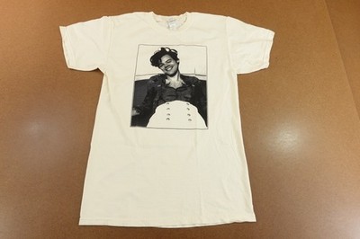 Harry Styles Love On Tour 2021 M&O Adult Size Small Ivory Cotton Graphic T-Shirt