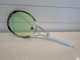 DUNLOP BIOMIMETIC S4.0 LITE TENNIS RACQUET (4 1/4) NEW GRIP/NEW SOLINCO STRINGS