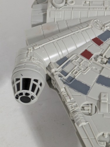 Revell Star Wars Millennium Falcon Lights Up With Sound 6x8 inch - Picture 6 of 10
