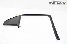 2023-2025 KIA NIRO EV REAR RIGHT DOOR QUARTER WINDOW GLASS & WEATHERSTRIP OEM