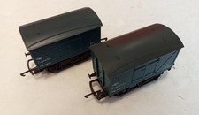 Tri-ang-Hornby R780 BR Parcels Van E12080 x 2