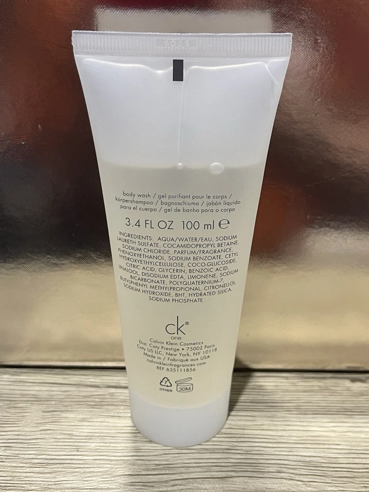 Tubo de lavado corporal X2 Ck One de Calvin Klein 6,7 OZ para unisex nuevo Foto 3 de 4