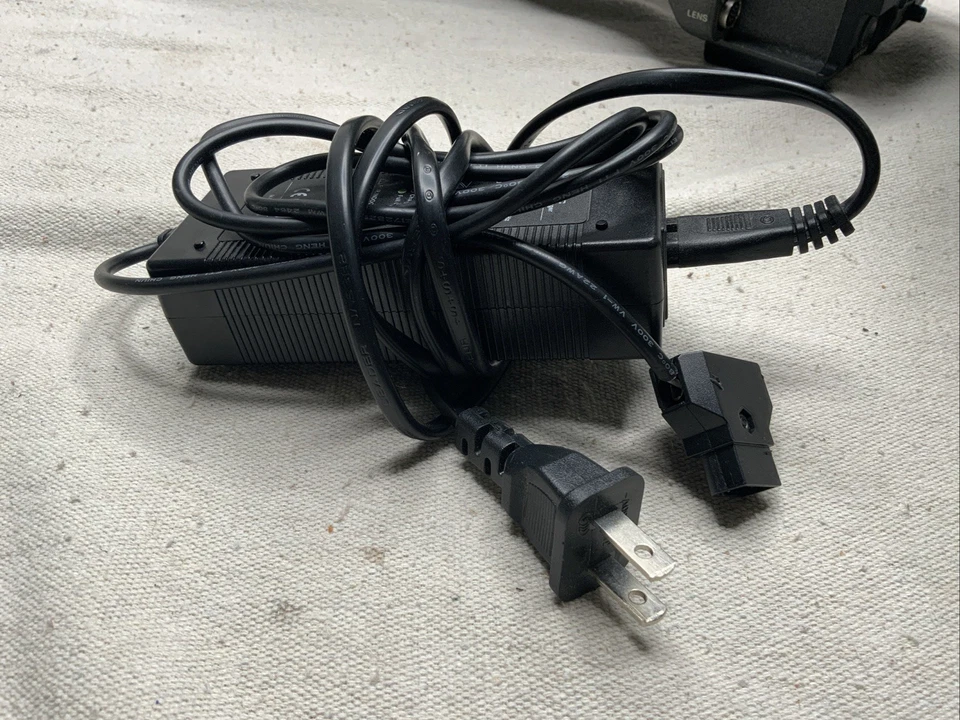 Panasonic AJ-D610WBP DVCPRO Professional Camcorder  - Image 2 of 4