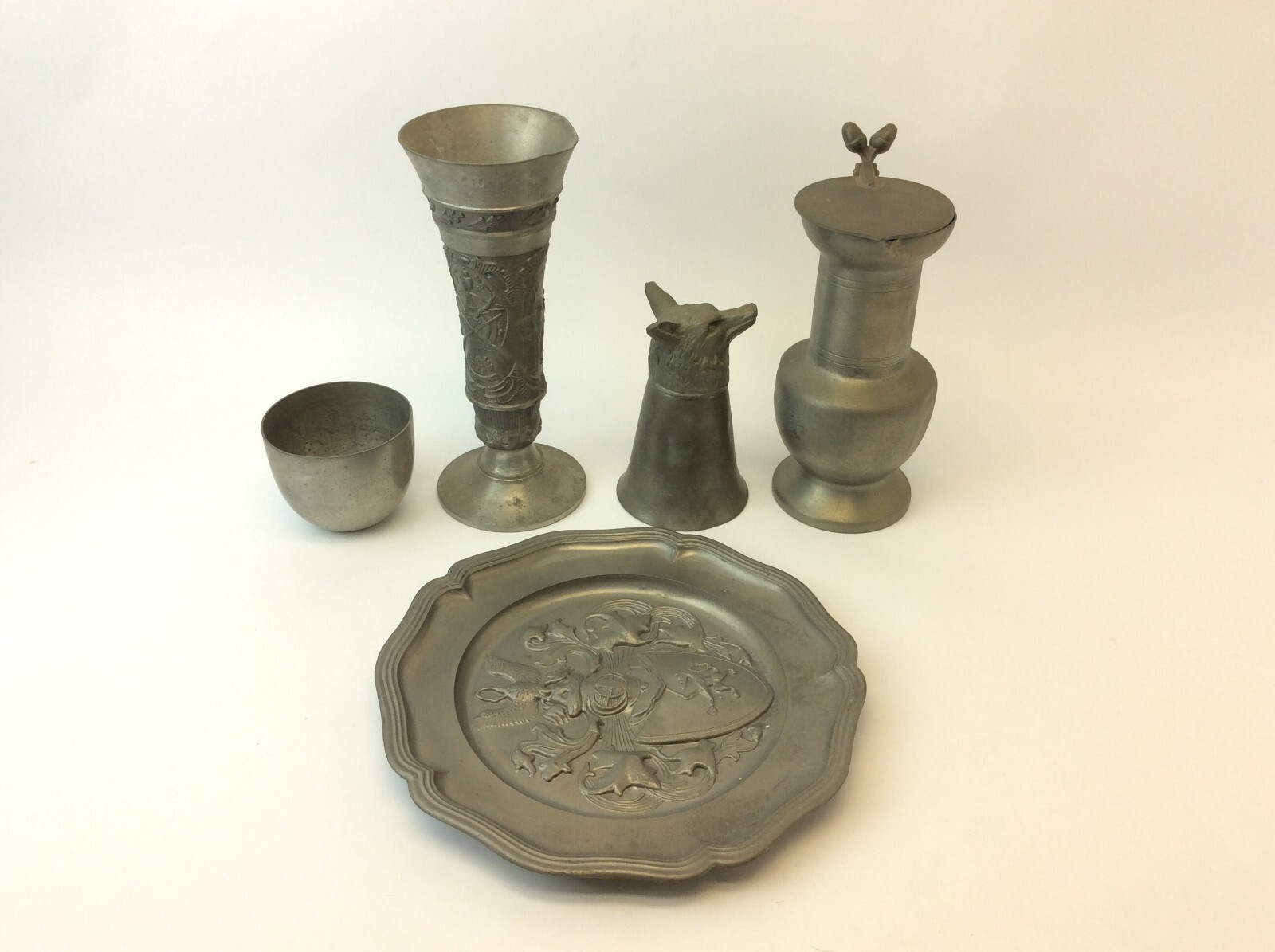 Pewter Hoka Fine Zin Pewter Jefferson Stieff Reproduction Wolf Cups Plate Gesch