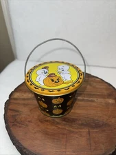 Vintage Halloween Tin Casper the Ghost Lid Tin Box Company Bucket Cute 1986