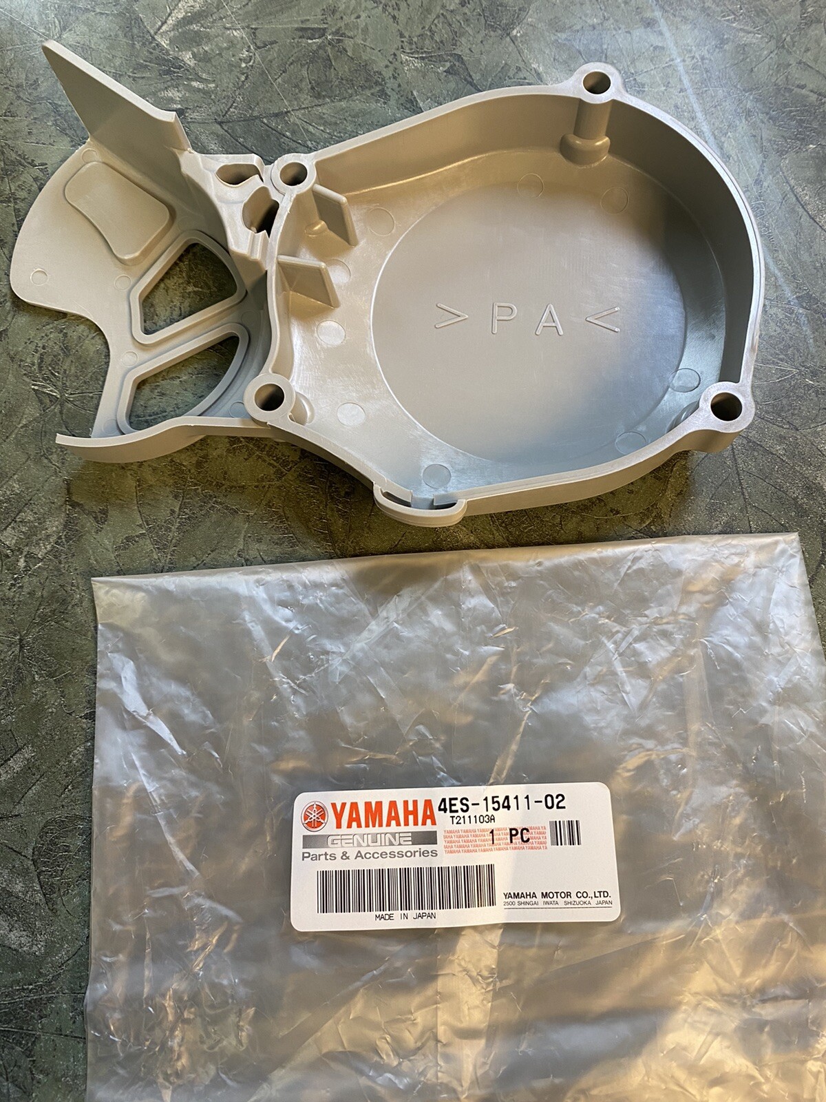 OEM Yamaha Left Side Stator Sprocket Cover 9323 YZ65 YZ80 YZ85 4ES