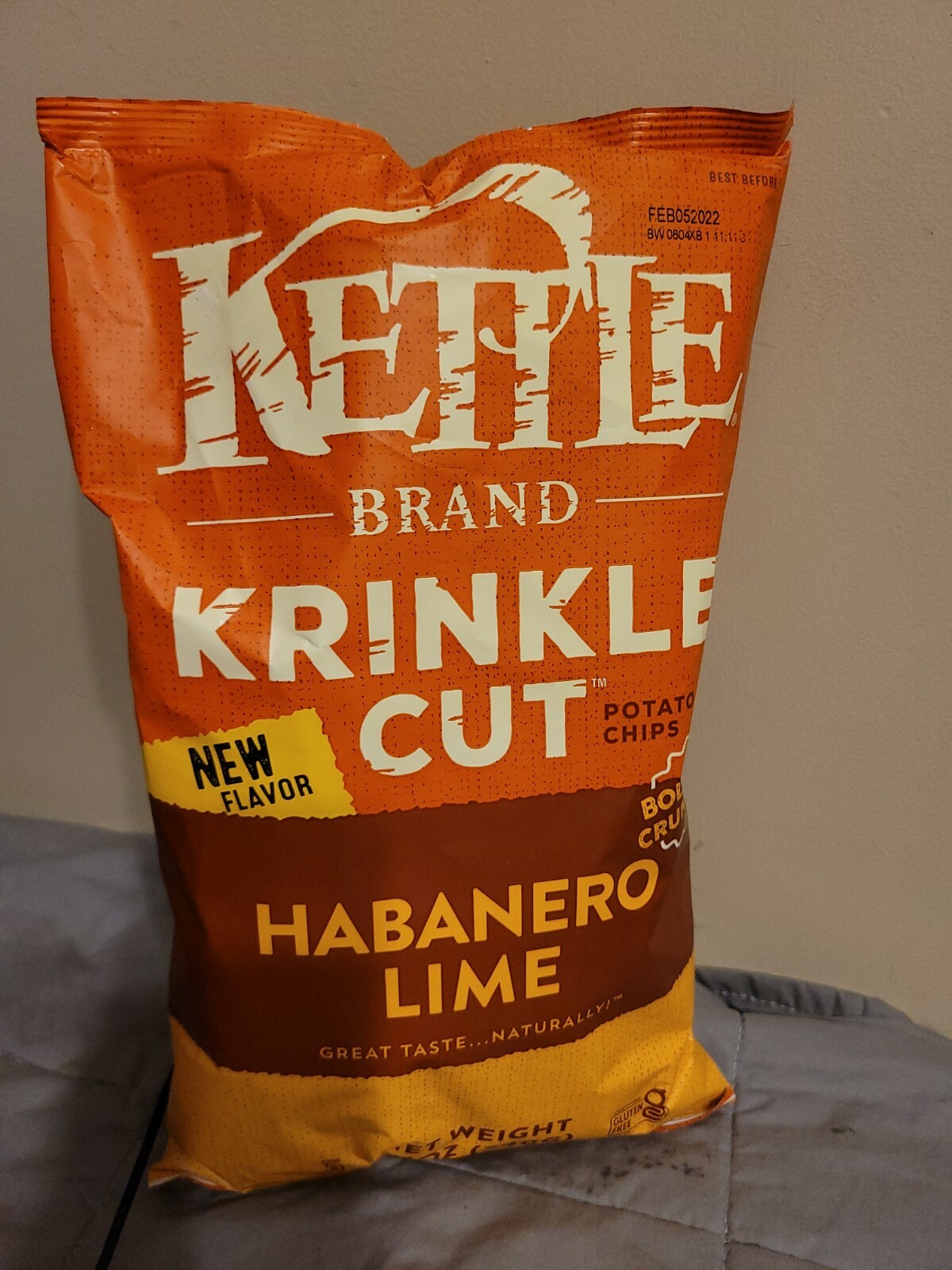 Kettle Brand Krinkle Cut HABANERO LIME Potato Chips 8.5 Oz. Exp 02/2022