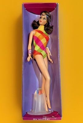 Barbie Mattel Vintage Barbie 1966 Twist N Turn #1160 Brunette