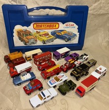 Mixed Lot Vintage Matchbox Lesney Hot Wheels Diecast Cars W/ Carry Case