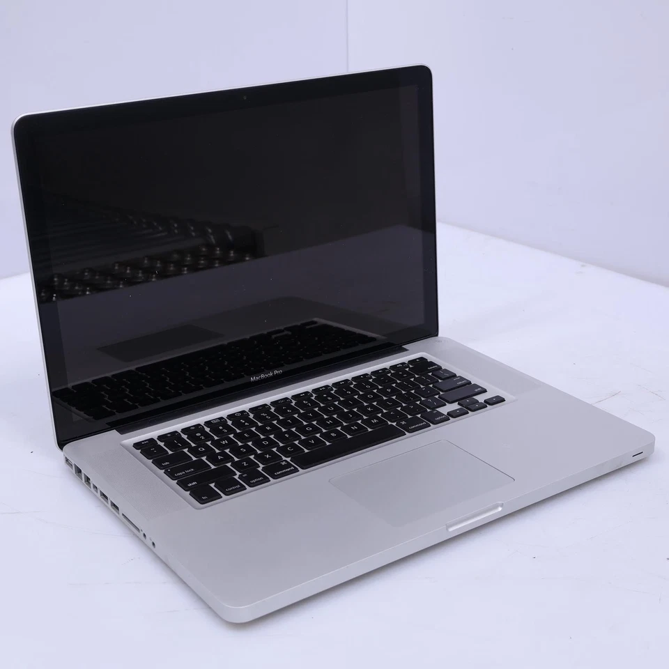 Apple A1286 (EMC 2353-1) Intel Core i7 2da Generación 16GB RAM 256GB SSD High Sierra Foto 2 de 4