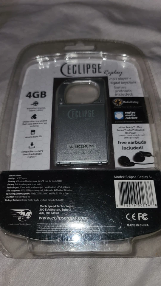 Retro  MP3 Music, Video Player And Digital Picture Frame - Image 2 of 2