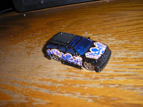 NICE Hot Wheels TOONED' Cadillac Escalade SUV Black Free SHIPPING - Picture 3 of 4