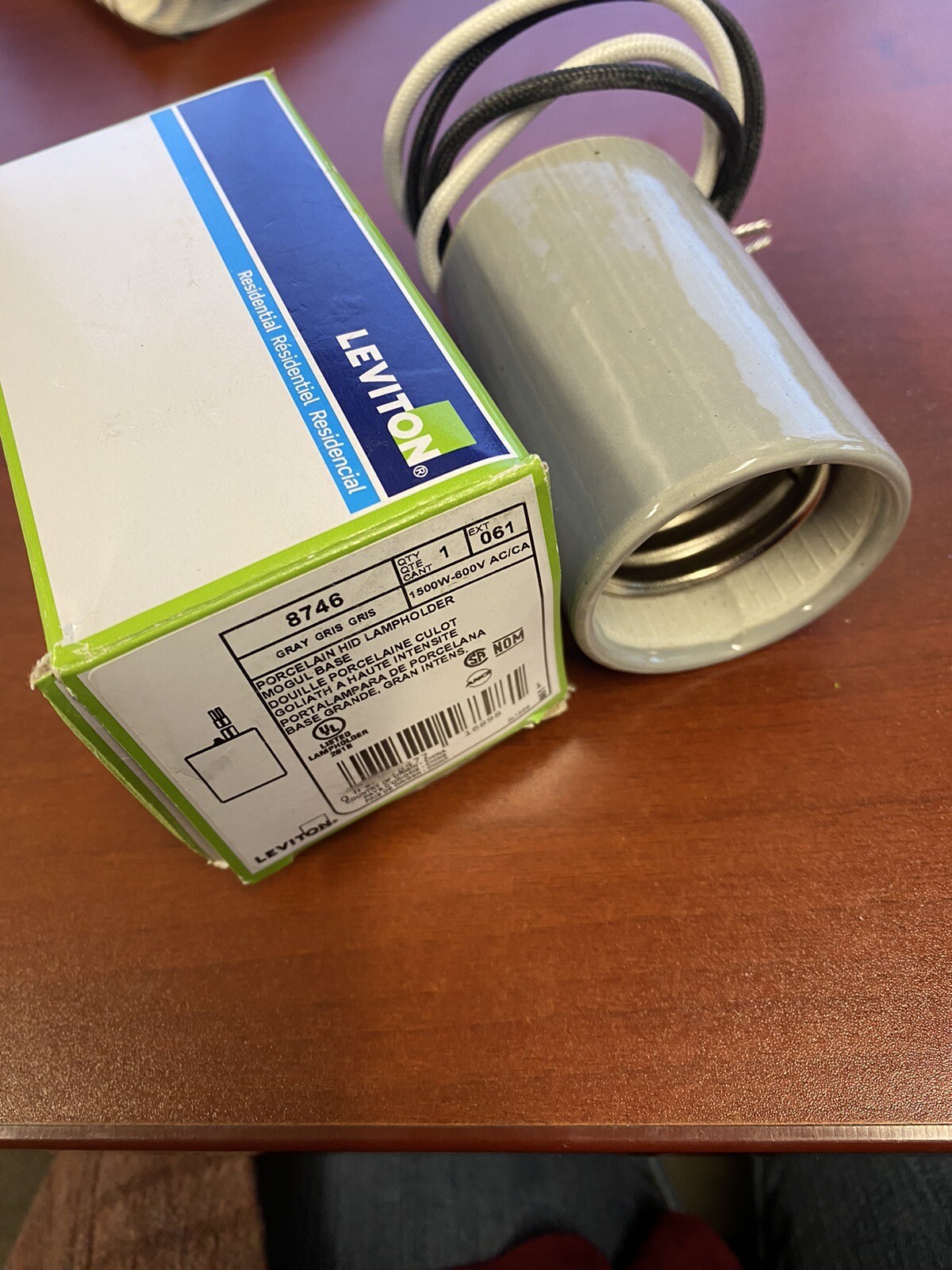 leviton porcelain lamp holder eBay