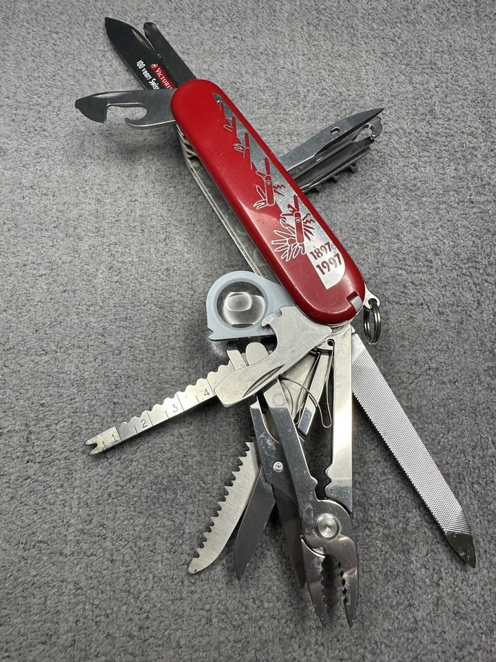 VICTORINOX Swiss Champ 1897-1997 100th Anniversary Special Limited Edition - Image 4 of 4