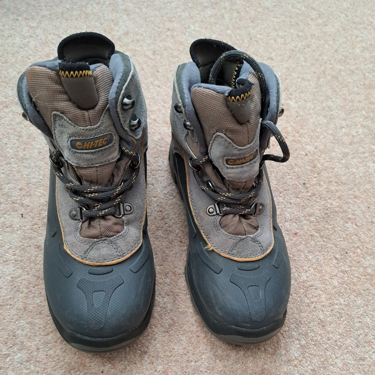 Walking boots hotsell for dofe