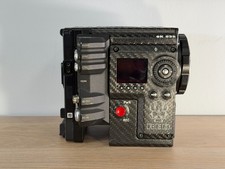 RED Weapon Carbon Fiber DSMC2 HELIUM 8K S35 Package 480GB SSD, EF, PL Vmount Kit