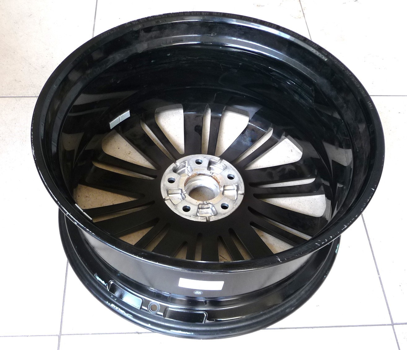 2019-2024 Bentley Continental GT GTC Front Black Rim 9.5JX22H2 ET71 3SA601025AS