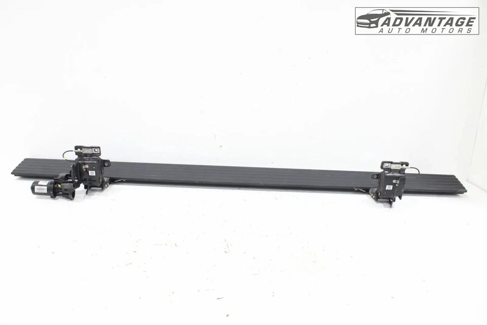 2018-2024 Ford Expedition U553 lado direito do passageiro placa de corrida inferior degrau OEM - Imagem 3 de 4