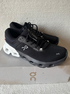 On Cloudflyer 5 Turnschuhe Herren Laufschuhe schwarz weiß UK 11 brandneu UVP 160£
