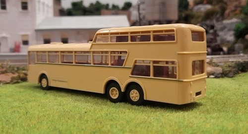 * 1/87 HO Scale * Brekina * Mercedes Benz 0 317 Coach * Autocar * Cream /Red - Picture 3 of 11