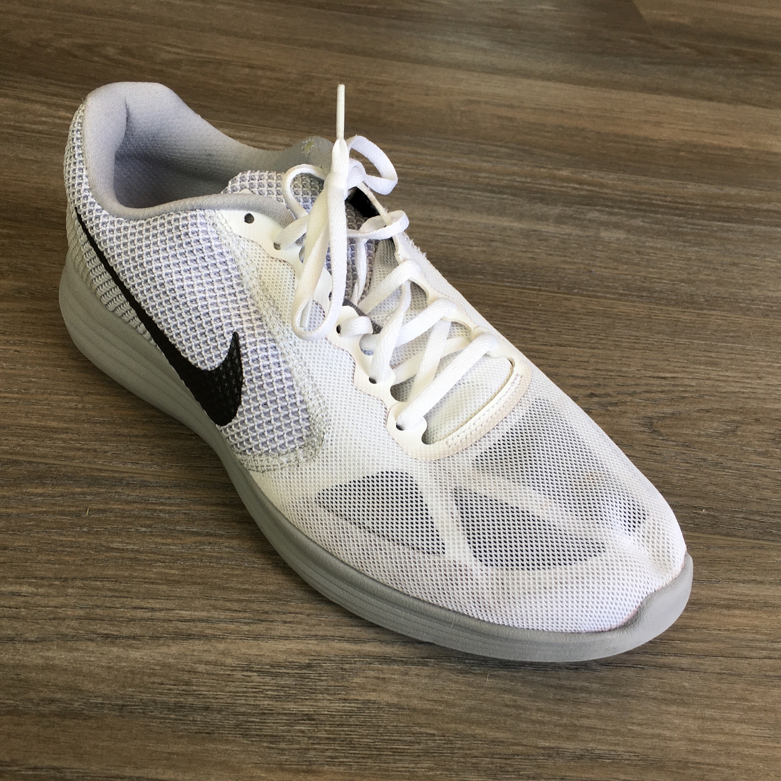 Men's Nike Revolution 3 Running Shoes Sneakers Size 12 US/46 EU White Gray