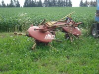 New Holland 254 Tedder