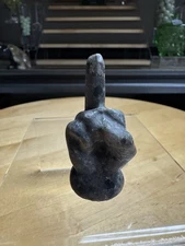 5408 Yooperlite Middle Finger 2 Inches Tall 1 Inch Wide .9 Inch Thick .8 Ounces