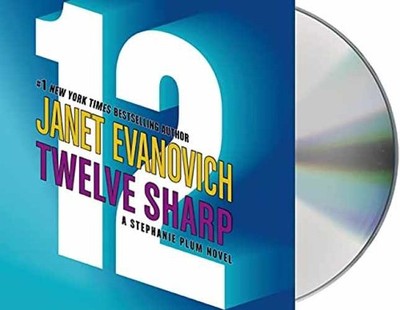 Twelve Sharp (Stephanie Plum, No. 12) - Audio CD, by Evanovich Janet - Very Good