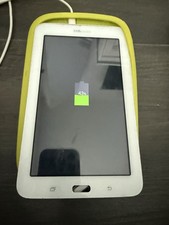 Samsung Galaxy Tablet Lot of 2 For Parts Repair Powers On  Broken Screen / Frame