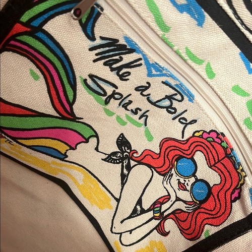The Brighton Rainbow Bright Tote Bag "Love to Be Bold" mit Meerjungfrauentasche Neu ohne Etikett - Bild 12 von 12