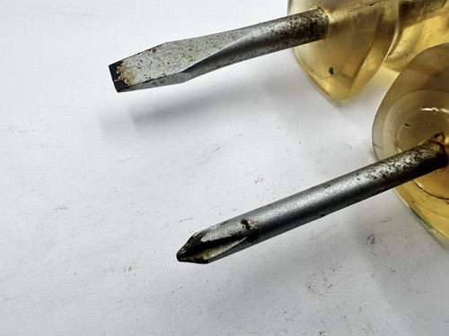 RARO Juego de 2 Herramientas Kamasa 40mm Destornilladores Rechonchos Cabeza Plana y PZ1 Hecho en Japón - Imagen 4 de 11