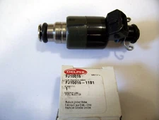 FJ10015 - Delphi Fuel Injector - 2.0L L4 (17113756)