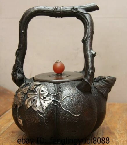 Железная антикварная китайская кастрюля